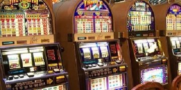How can you improve your gaming experience at slot games?