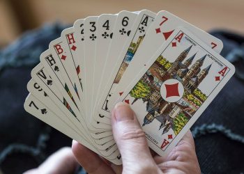 Different methods of baccarat
