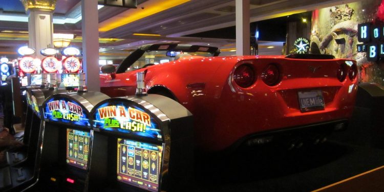 How to determine the slot machine to play?