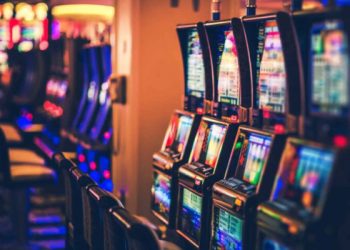 The Top 5 Reasons to Play Casino Games Online